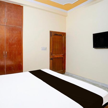 Hotel O Nd Home Cottage Ghaziabad Buitenkant foto